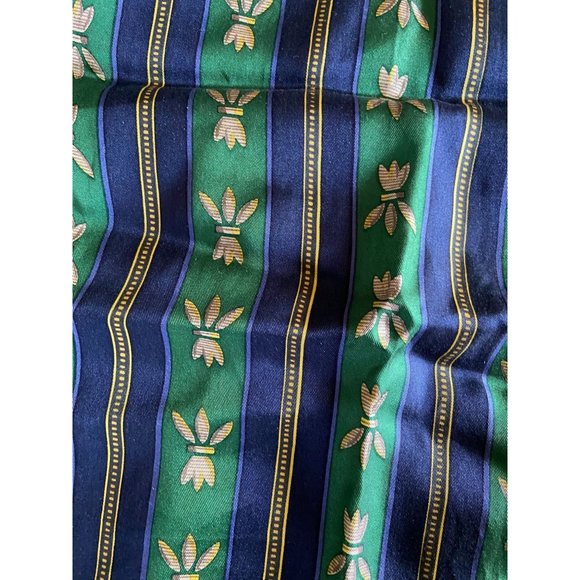 Basha Scarves 100% Silk Hand Rolled Scarf Stunning - Picture 3 of 5